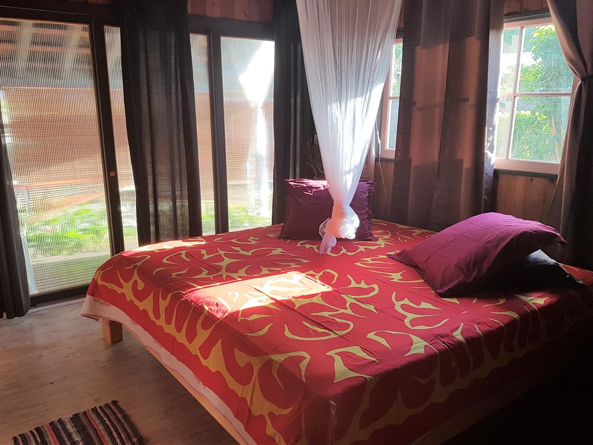 Comfortable Maison Papetoai ภายนอก รูปภาพ